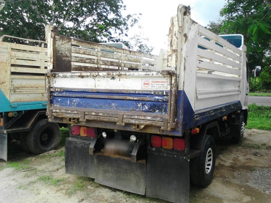 รถฮีโน่ 6 ล้อดั้ม  150 แรงม้า. ปี 50    สนใจติดต่อ  081 - 6079515