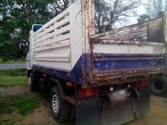 รถฮีโน่ 6 ล้อดั้ม  150 แรงม้า. ปี 50    สนใจติดต่อ  081 - 6079515