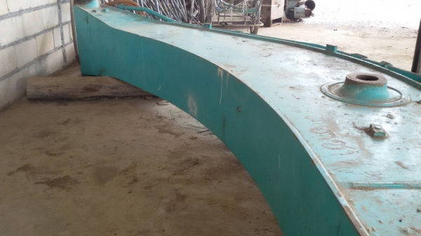 ขายบูม  รถแบคโฮ KOBELCO  200 - YN 12    สนใจติดต่อ  081 - 6079515