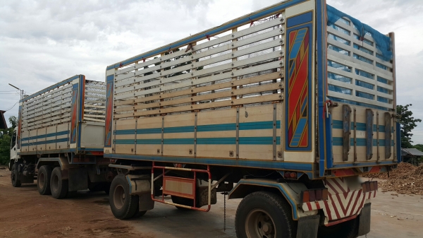 ขายรถพ่วง18ล้อ แม่.ลูก กระบะเนียมคอกเกษตรดั้ม อู่.เสรีชัยพัฒนา ISUZU 270 ปี.ต.ค.48 รถสวย ราคา.1850000 ต่อรอง ขายรถพ่วง18ล้อ แม่.ลูก กระบะเนียมคอกเกษตรดั้ม อู่.เสรีชัยพัฒนา ISUZU 270 ปี.ต.ค.48 รถสวย ราคา.1850000 ต่อรอง