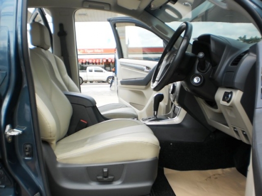 2013 CHEVROLET  TRAILBLAZER 2.8LTZ  4WD