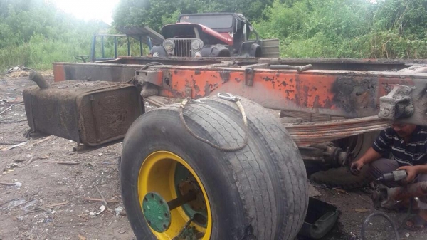 ขายแซสซีรถบัสเบ็นช์12เมตร มีเล่มทะเบียน ขาด2ปีเอกสารครบ ให้หมดเลยตามภาพ กระปุกเพาเวอร์ หม้อลม ถังน้ำมันสายเบรค ขาย 80000 บาท