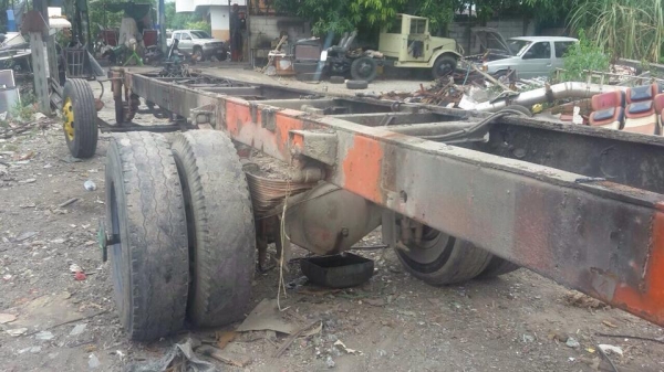 ขายแซสซีรถบัสเบ็นช์12เมตร มีเล่มทะเบียน ขาด2ปีเอกสารครบ ให้หมดเลยตามภาพ กระปุกเพาเวอร์ หม้อลม ถังน้ำมันสายเบรค ขาย 80000 บาท