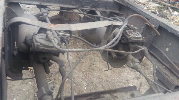 ขายแซสซีรถบัสเบ็นช์12เมตร มีเล่มทะเบียน ขาด2ปีเอกสารครบ ให้หมดเลยตามภาพ กระปุกเพาเวอร์ หม้อลม ถังน้ำมันสายเบรค ขาย 80000 บาท