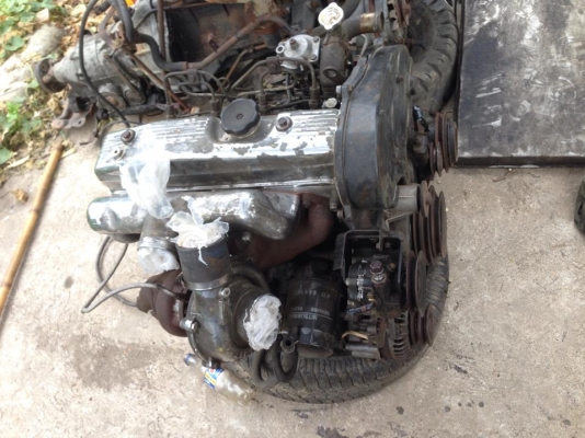 ฝากขายครับรถมาสด้าพร้อมเครื่อง ทะเบียนขาดต้องจดใหม่ ขาย 38500 บาท