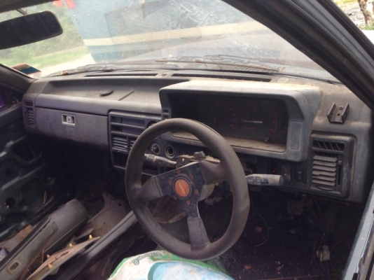 ฝากขายครับรถมาสด้าพร้อมเครื่อง ทะเบียนขาดต้องจดใหม่ ขาย 38500 บาท