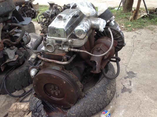 ฝากขายครับรถมาสด้าพร้อมเครื่อง ทะเบียนขาดต้องจดใหม่ ขาย 38500 บาท