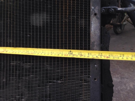 ขายหม้อน้ำรถบัสขนาดใหญ่ ขาย 4000 บาท