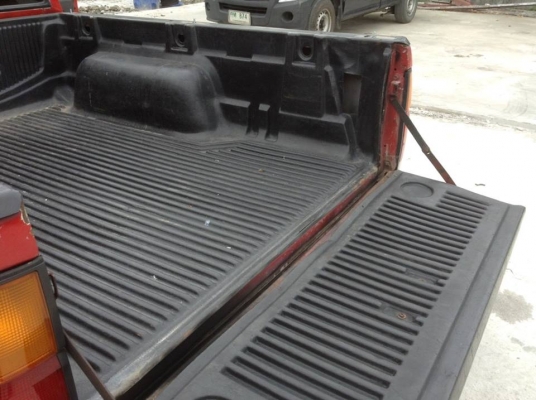 ขาย NISSAN  BIGM ฝาเเดง  ปี 1994  พาวเวอร์  เครื่องดีมาก เเชสซีสวย  ช่วงล่างดี  สีพอใช้   เเอร์เย็นฉำ่  ยางดี  ภายในไม่โทรม  พร้อมใช้งาน      เล่มพร้อมคับ