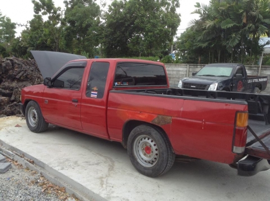 ขาย NISSAN  BIGM ฝาเเดง  ปี 1994  พาวเวอร์  เครื่องดีมาก เเชสซีสวย  ช่วงล่างดี  สีพอใช้   เเอร์เย็นฉำ่  ยางดี  ภายในไม่โทรม  พร้อมใช้งาน      เล่มพร้อมคับ