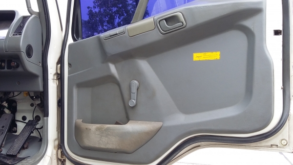 ขายรถสิบล้อดั๊มสองเพลา มิตซูบิชิ เอ็ม 6  260 แรง เทอร์โบอินเตอร์  สนใจ 0817368589