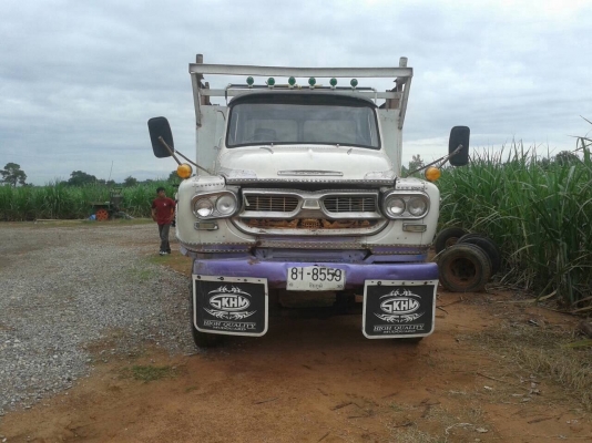 ขาย 10 ล้อ หัวยาวดั้ม 2 เพลา ช่วงล่างใหญ่ เครื่อง EH700 168 แรงม้า เกียร์ HO คัสซีสวยตลอดเส้น สโลว์กลาง เบรคลมดัน พวงมาลัยพาวเวอร์ ทะเบียนพร้อมโอนครับ