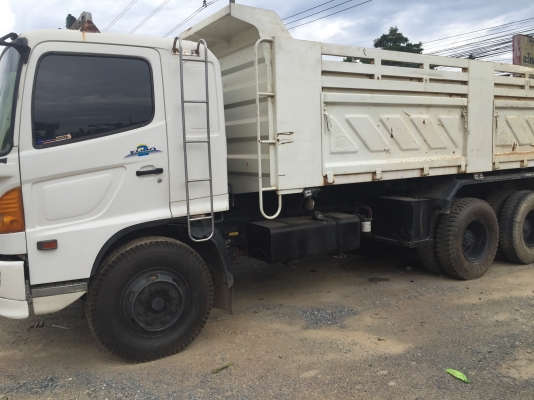 10ล้อดั้ม260แรง ปี50 ไมล์2แสนกว่าๆ รถสวยเดิมๆ สวย ยางเต็ม มีระบบลาก