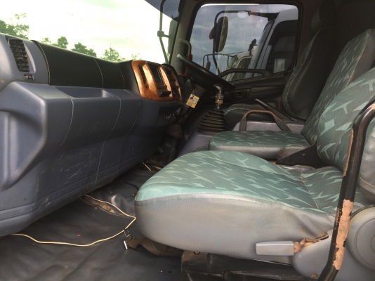 10ล้อดั้ม260แรง ปี50 ไมล์2แสนกว่าๆ รถสวยเดิมๆ สวย ยางเต็ม มีระบบลาก