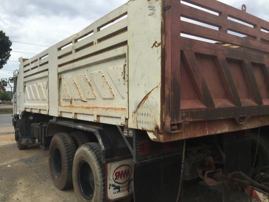 10ล้อดั้ม260แรง ปี50 ไมล์2แสนกว่าๆ รถสวยเดิมๆ สวย ยางเต็ม มีระบบลาก