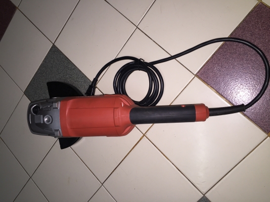 ขายหินเจียยี่ห้อMaktecรุ่นMT902ของใหม่มือ1ขายราคามือสองครับ ขายหินเจียยี่ห้อMaktecรุ่นMT902ของใหม่มือ1ขายราคามือสองครับ