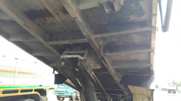 ขายด่วนสิบล้อสองเพลาดั้มหลงยูโรวัน 225แรง ปี43 เครื่องเกียร์เดิม