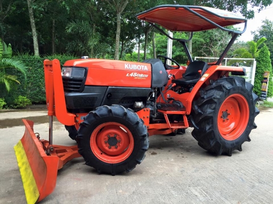 ขายรถไถKubota L4508DI Special (4WD) พร้อมใบมีดหน้าและผานพรวนช้าง รถ1,400ชม.พร้อมใช้งาน
