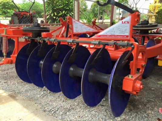 ขายรถไถ Kubota L4708(4WD) พร้อมใบมีดและผานพรวนLCS 24&#039;&#039;x6(ของใหม่) รถสวยพร้อมใช้งาน