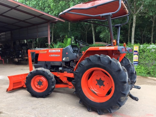 ขายรถไถKubota L3408DI (4WD) พร้อมใบมีดหน้าและผานพรวนช้าง รถพร้อมใช้งาน