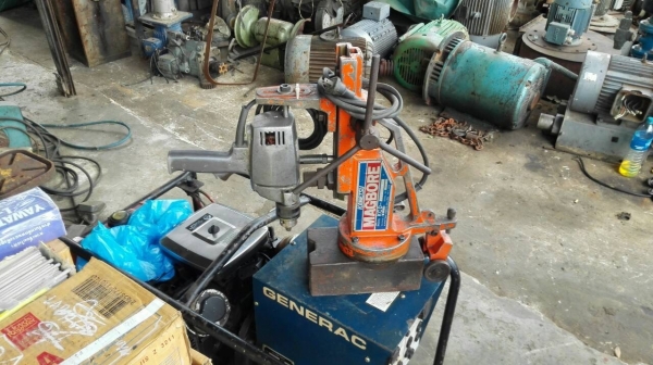 ******* Sold Out!! ******* สว่านแม่เหล็ก KANETSU Japan ไฟบ้าน 220V. แน่นๆสวยกริ้บ!! 089-2499-123 นครปฐม