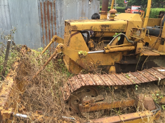 แทรกเตอร์ตีนตะขาบ Komatsu D20 รถสวย สภาพดีมาก พร้อมใช้ แค่จอดไว้เฉยๆ