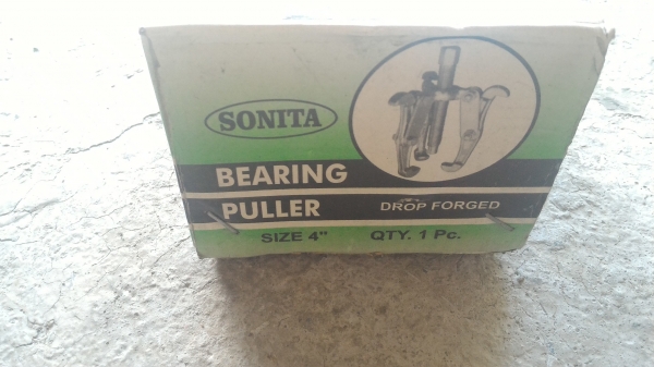 ตัวดูดชิ้นงานแบบสามขา ขนาด 4 นิ้ว ยี่ห้อ SONITA ของใหม่พร้อมใช้งาน