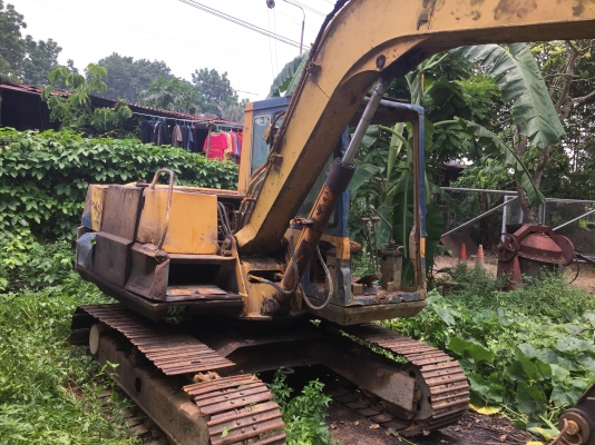 รถขุด PC60-5 รถดี. แต่บอดี้ไม่สวย ช่วง่างสวย เอวแน่น เครื่องดีปั้มดี