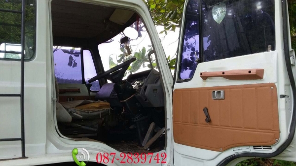 ขายรถเทนเลอร์บรรทุกแบคโฮ 10 ล้อ 2 เพลา