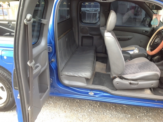 มาสด้า ไฟเตอร์ ปี 2004 แค๊ปเปิดได้ เครื่อง 2500