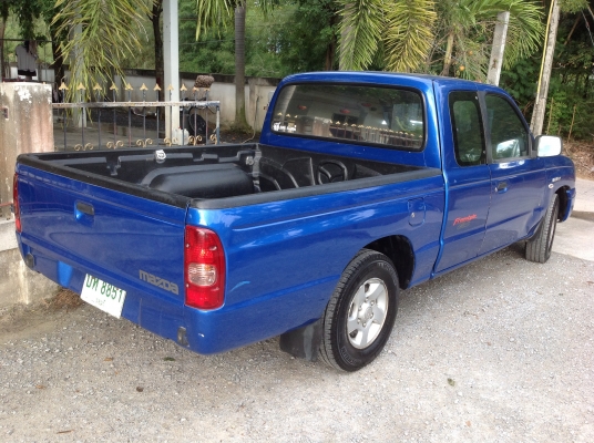 มาสด้า ไฟเตอร์ ปี 2004 แค๊ปเปิดได้ เครื่อง 2500