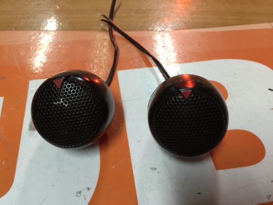 ขายทวิสเตอร์ KENWOOD 1" 8T32N แบบโดมผ้า