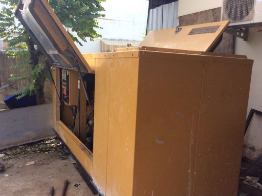 ขายด่วนเครื่องกำเนิดไฟฟ้า CATERPILLAR 100 kVA