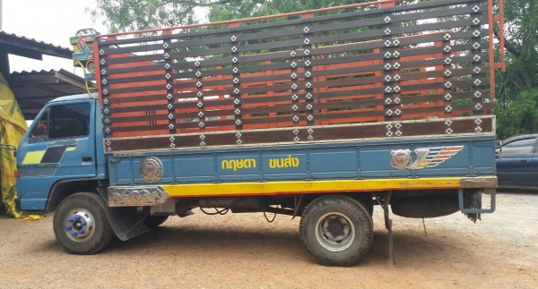 หกล้อ อีซุซุ NPR115 ห้างแท้ สภาพดีบางเดิมสวยกริบ ช่วงยาว 4.30ม ทะเบียนพร้อมโอน หกล้อ อีซุซุ NPR115 ห้างแท้ สภาพดีบางเดิมสวยกริบ ช่วงยาว 4.30ม ทะเบียนพร้อมโอน