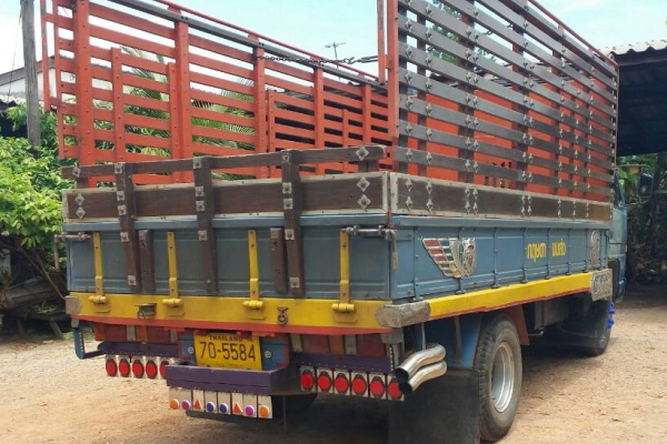 หกล้อ อีซุซุ NPR115 ห้างแท้ สภาพดีบางเดิมสวยกริบ ช่วงยาว 4.30ม ทะเบียนพร้อมโอน หกล้อ อีซุซุ NPR115 ห้างแท้ สภาพดีบางเดิมสวยกริบ ช่วงยาว 4.30ม ทะเบียนพร้อมโอน