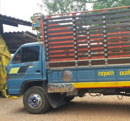 หกล้อ อีซุซุ NPR115 ห้างแท้ สภาพดีบางเดิมสวยกริบ ช่วงยาว 4.30ม ทะเบียนพร้อมโอน หกล้อ อีซุซุ NPR115 ห้างแท้ สภาพดีบางเดิมสวยกริบ ช่วงยาว 4.30ม ทะเบียนพร้อมโอน