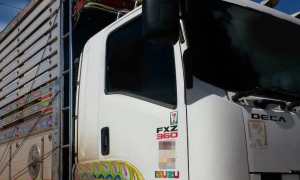 **2,950,000 บ.ต่อรอง /// 10ล้อพ่วง ISUZU DECA-360 ปี55 แม่+ลูกดั้มเนียมเกษตร สวย สด **ขาย ISUZU DECA FXZ-360 22ล้อพ่วง แม่+ลูกดั้มเนียมเกษตร สวยๆ มือเดียวป้ายแดง ISUZU DECA FXZ-360 EURO-3 ปี55 เครื่องเดิม เกียร์เดิม เครื่องแน่น แห้ง แรงดีครับ เกียร์ดี เข้ **2,950,000 บ.ต่อรอง /// 10ล้อพ่วง ISUZU DECA-360 ปี55 แม่+ลูกดั้มเนียมเกษตร สวย สด **ขาย ISUZU DECA FXZ-360 22ล้อพ่วง แม่+ลูกดั้มเนียมเกษตร สวยๆ มือเดียวป้ายแดง ISUZU DECA FXZ-360 EURO-3 ปี55 เครื่องเดิม เกียร์เดิม เครื่องแน่น แห้ง แรงดีครับ เกียร์ดี เข้