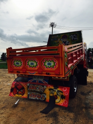 ขายรถเดก้า. เครื่อง195 โทร0813774408