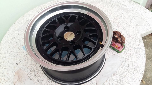 ขายล้อแม็กมือ2 stance wheels mindset 15" สนใจติดต่อเล็กคลองสามครับ 081-3747940 ขายล้อแม็กมือ2 stance wheels mindset 15" สนใจติดต่อเล็กคลองสามครับ 081-3747940