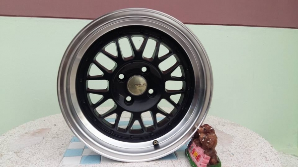 ขายล้อแม็กมือ2 stance wheels mindset 15" สนใจติดต่อเล็กคลองสามครับ 081-3747940