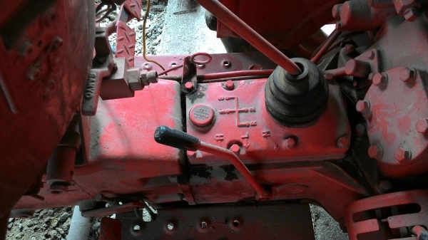 ขายรถไถ ISEKI 24 แรง 2 สูบราคาต่อรองได้ครับ