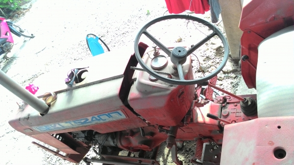 ขายรถไถ ISEKI 24 แรง 2 สูบราคาต่อรองได้ครับ