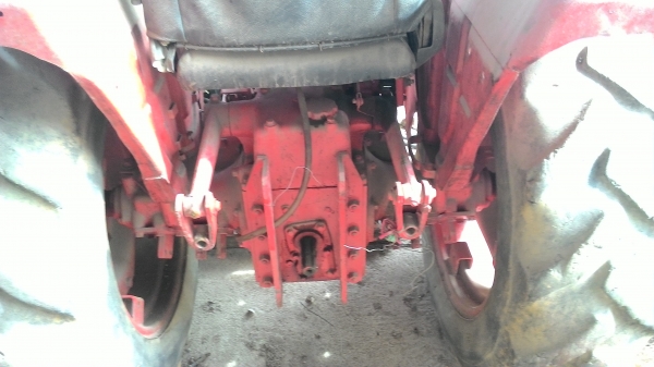 ขายรถไถ ISEKI 24 แรง 2 สูบราคาต่อรองได้ครับ