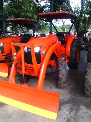 รถคูโบต้ารุ่น L4708 พร้อมใบมีด+หางพรวน 6 จาน ถูกมากๆๆๆ ราคา 420,000 บาท *** ดาวน์ 20,000 บาท รถคูโบต้ารุ่น L4708 พร้อมใบมีด+หางพรวน 6 จาน ถูกมากๆๆๆ ราคา 420,000 บาท *** ดาวน์ 20,000 บาท