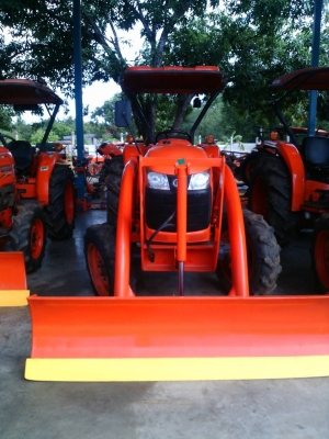 รถคูโบต้ารุ่น L4708 พร้อมใบมีด+หางพรวน 6 จาน ถูกมากๆๆๆ ราคา 420,000 บาท *** ดาวน์ 20,000 บาท