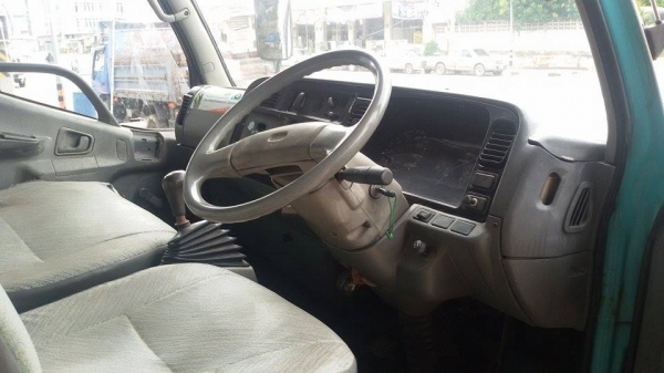 ขาย MITSUBISHI CANTER