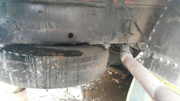 Isuzu ร้อคเล็ก ยางดีทุกเส้นคะ