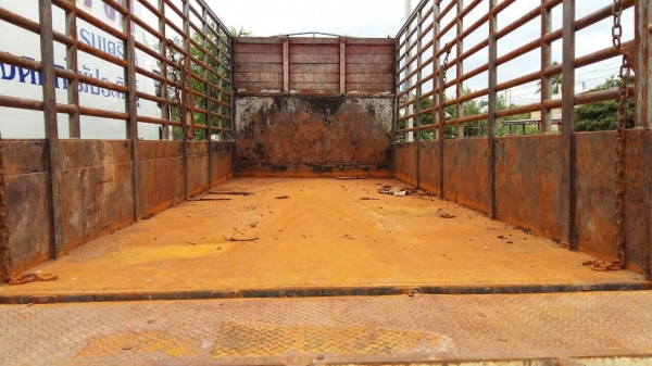 isuzu ซีรี่ 500 fc 9 j เครื่อง JO5E. ปี 54. ยาว 6 เมตร 50 เบรคทิฟฟี่พวงมาลัยเพาเวอร์ครับ isuzu ซีรี่ 500 fc 9 j เครื่อง JO5E. ปี 54. ยาว 6 เมตร 50 เบรคทิฟฟี่พวงมาลัยเพาเวอร์ครับ