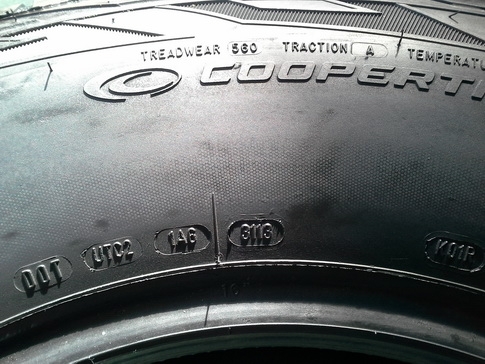 Cooper AT3 ขนาด 265/70/16 ปลายปี13 สภาพสวยๆ 1ชุด