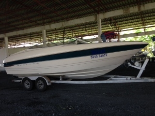 ด่วน Bayliner 23.5 ฟุต เครื่องหัดฉีด MPI 7.4 Sounder GPS